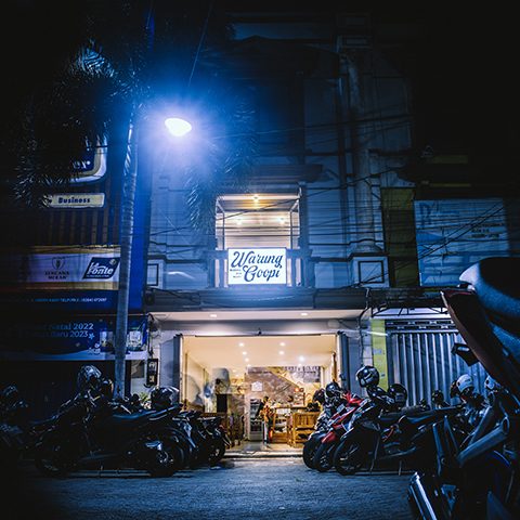 Warung Goopi Depan Malam Web